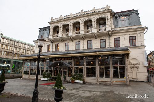 HR-18-12-06-10-00-36-0743