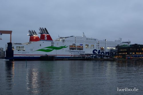 HR-18-12-06-15-02-15-0813