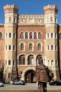 HR-19-02-23-11-40-27-1172