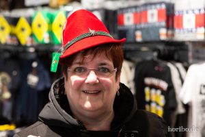 HR-19-02-24-11-44-46-1415