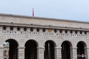 HR-19-02-24-16-52-43-1576