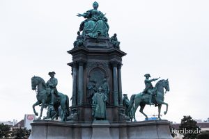 HR-19-02-24-16-58-23-1595