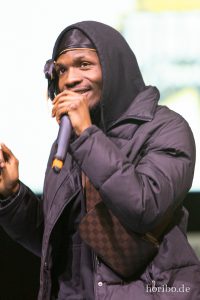 HR-19-03-16-16-23-26-1817