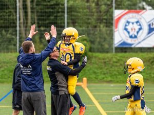 HR-19-05-25-12-03-06-5423