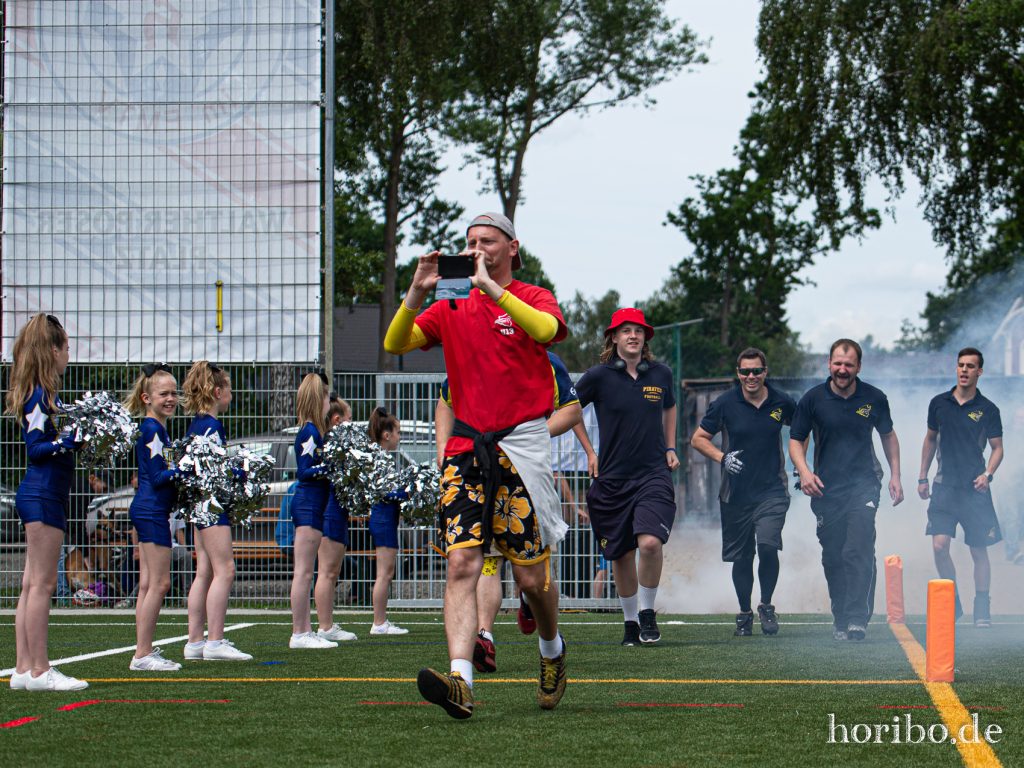 HR-19-06-16-13-50-01-6856