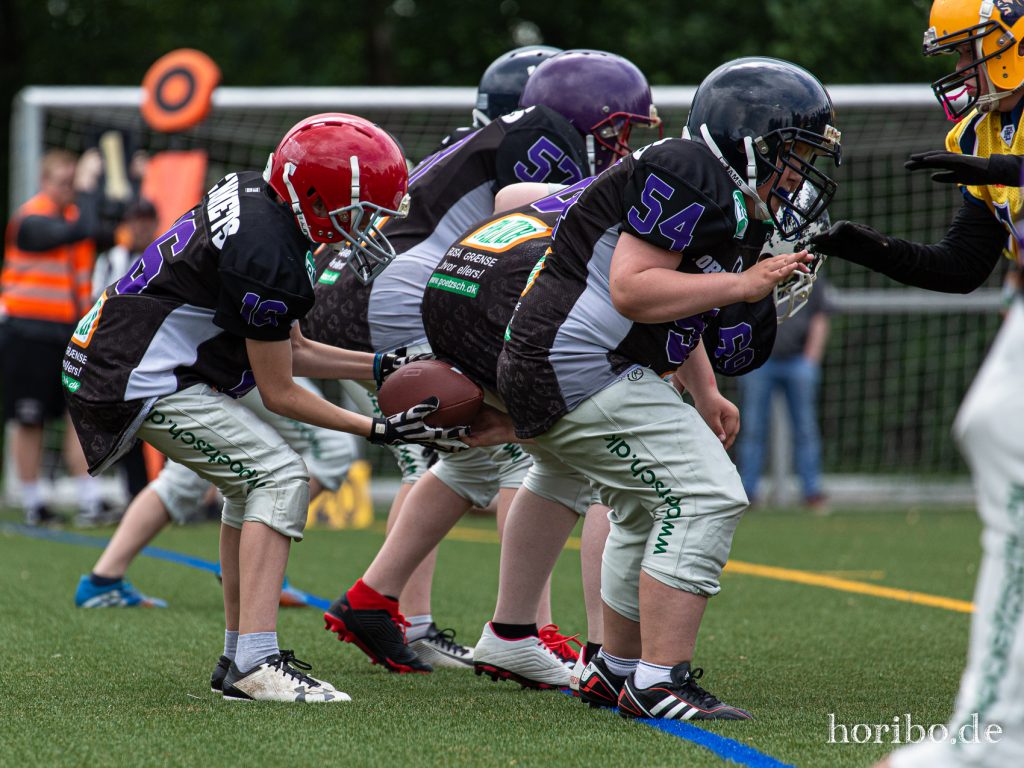 HR-19-06-16-15-28-27-7412