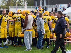 HR-14-04-12-17-53-03-1972