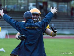 HR-14-04-26-20-21-20-3308