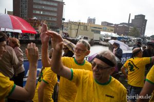 HR-14-08-31-12-03-04-6751