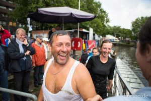 HR-14-08-31-15-13-15-7168