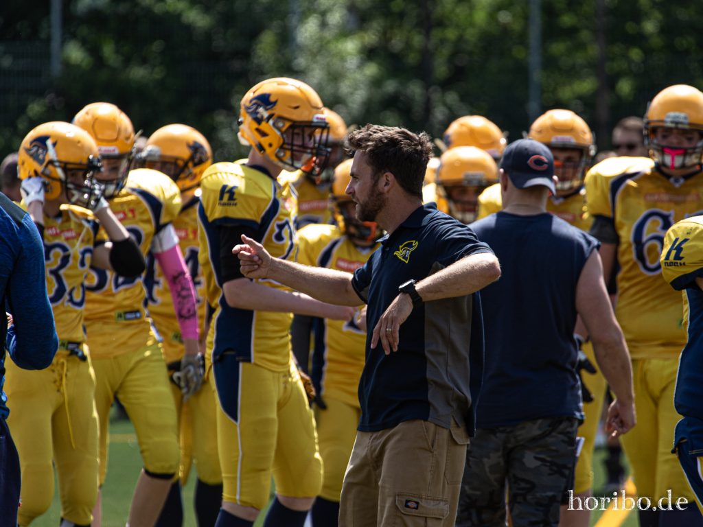 HR-19-06-22-12-42-19-7957