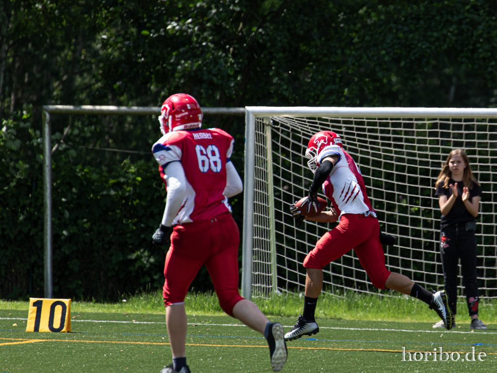 HR-19-06-22-13-29-44-8155