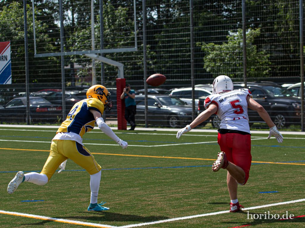 HR-19-06-22-16-27-25-8705