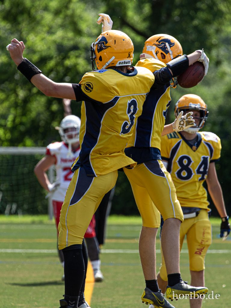 HR-19-06-22-16-55-51-8896