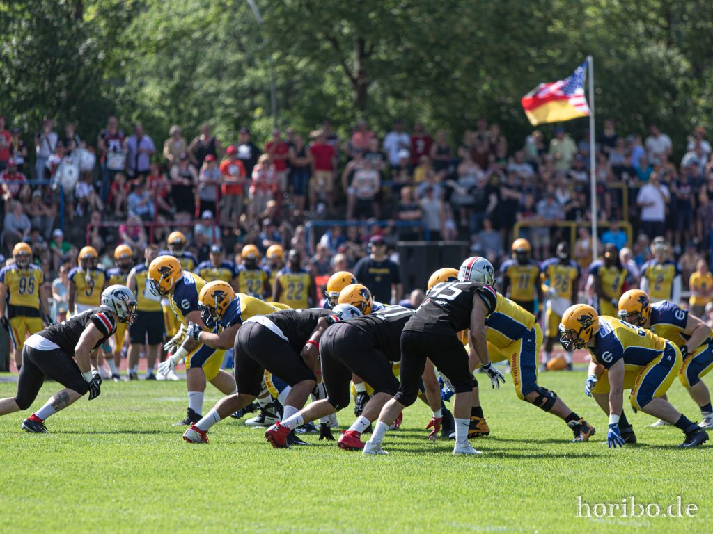 HR-19-06-30-17-03-48-0184