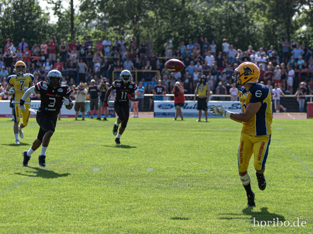 HR-19-06-30-17-32-56-0383