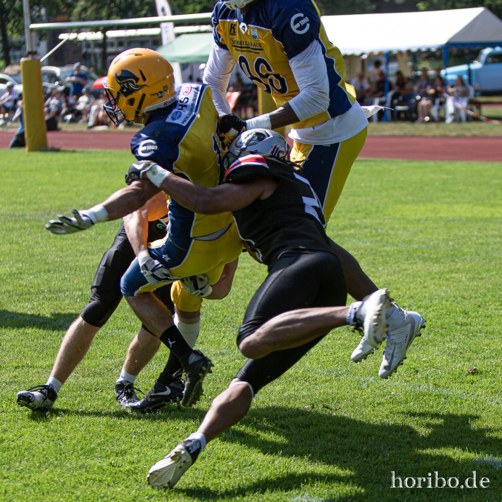 HR-19-06-30-17-32-58-0393