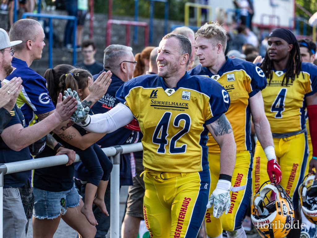 HR-19-08-03-20-13-57-1945