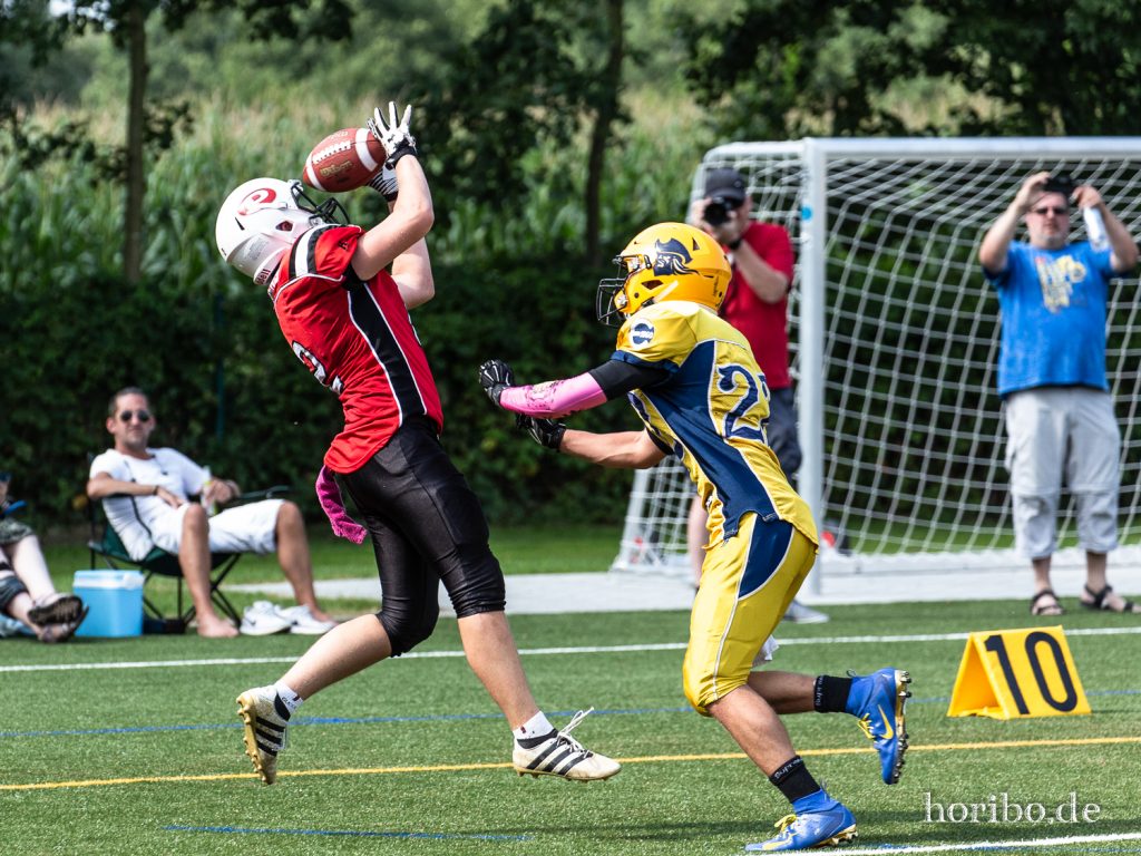 HR-19-08-25-12-47-03-3985