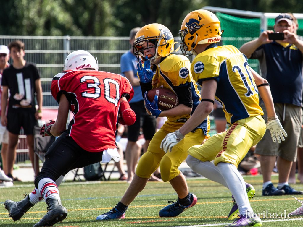 HR-19-08-25-12-53-48-4027