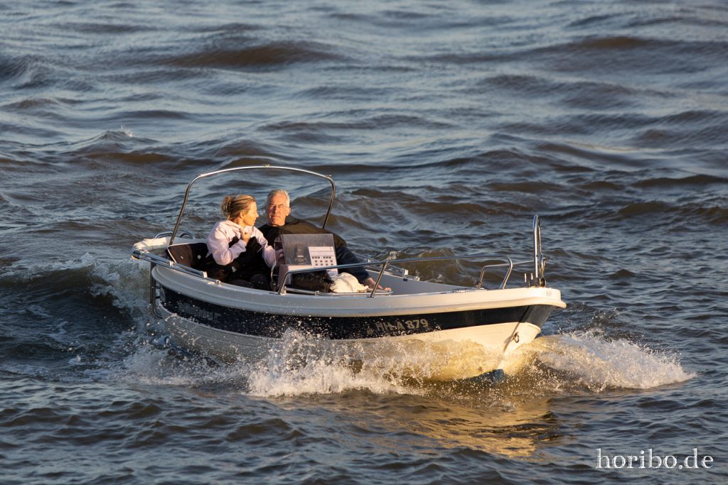 HR-19-09-14-19-43-46-6602