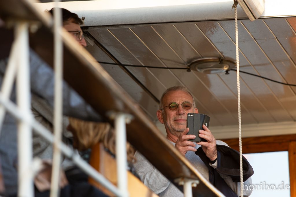 HR-19-09-14-19-49-43-6623