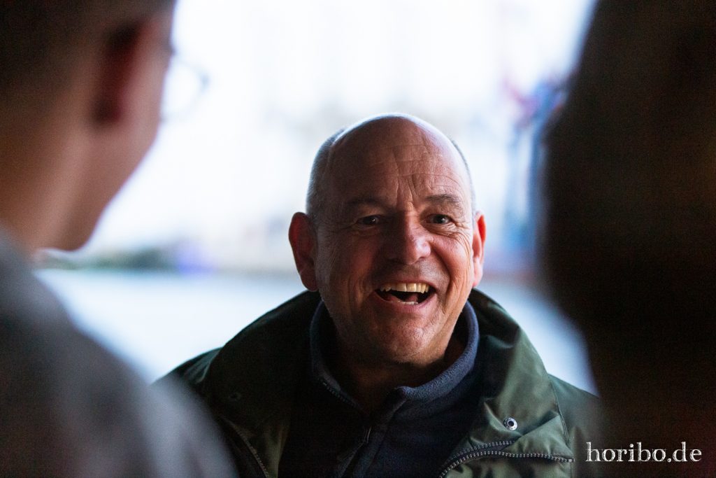 HR-19-09-14-20-39-36-6713