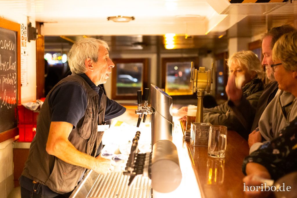 HR-19-09-14-21-56-46-6803