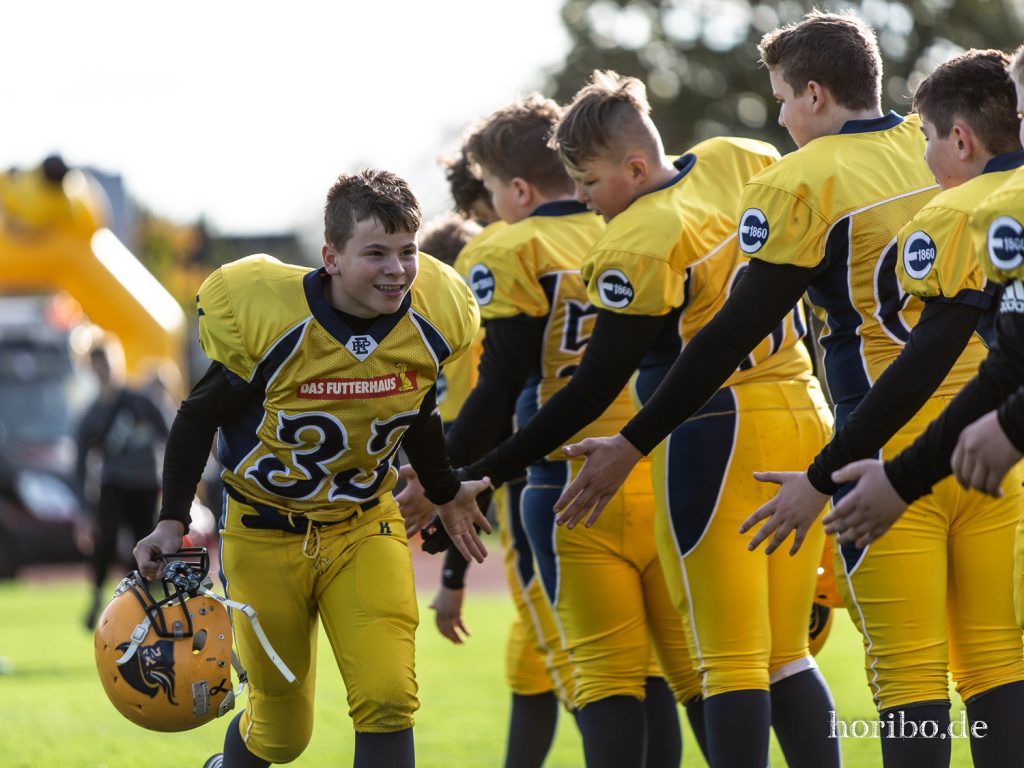 HR-19-10-26-15-40-31-8130