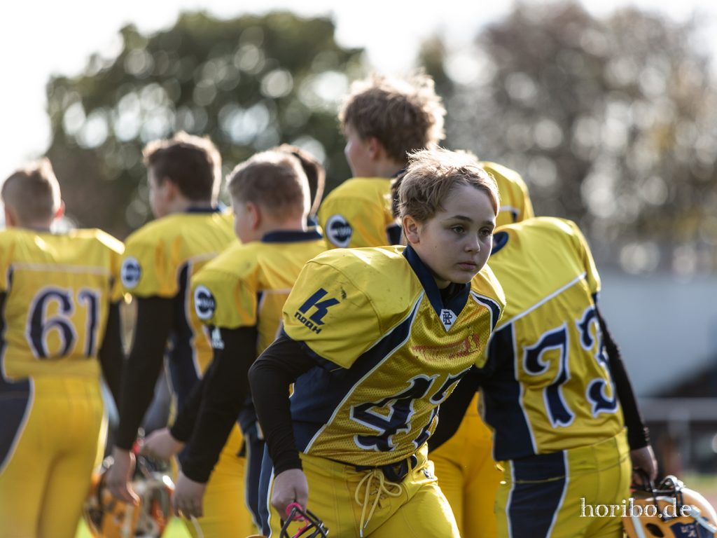 HR-19-10-26-15-40-36-8142