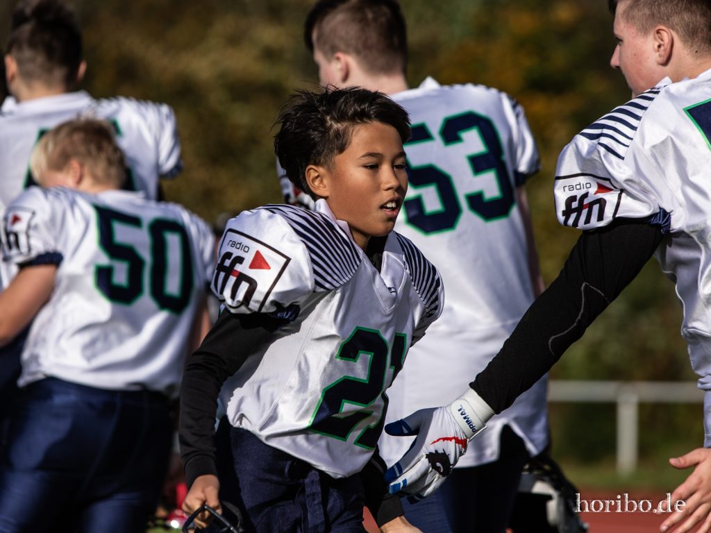 HR-19-10-26-15-42-23-8244