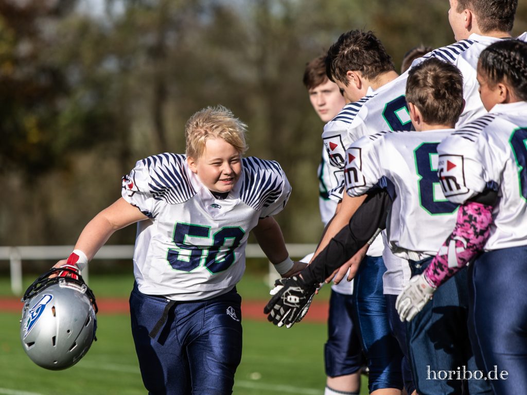 HR-19-10-26-15-43-03-8282