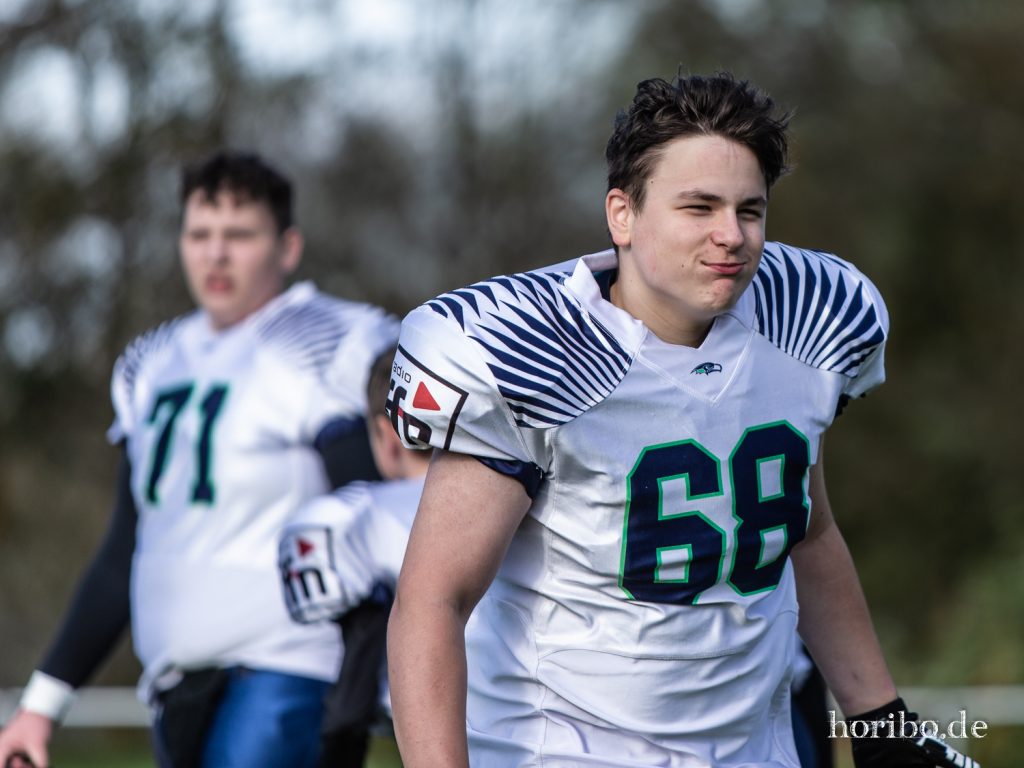 HR-19-10-26-15-43-27-8305