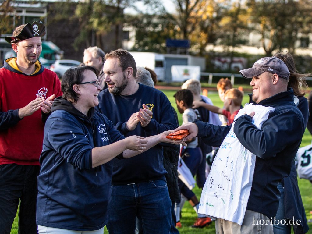 HR-19-10-26-17-43-26-9385