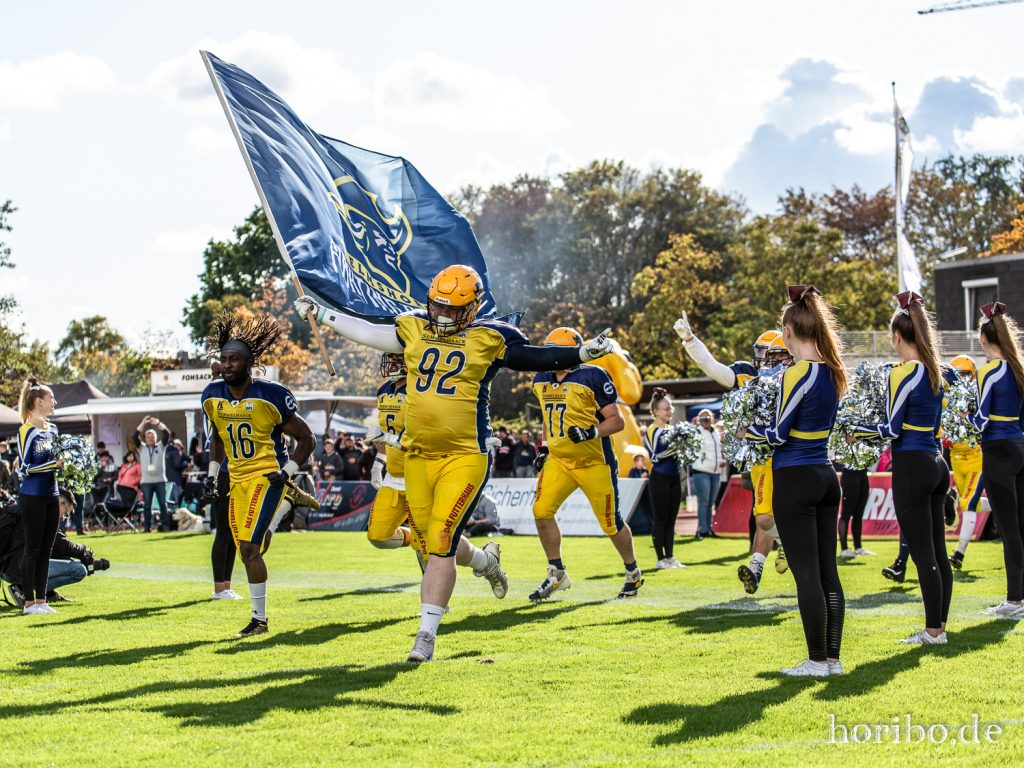 Pirates_vs_Panther_191005-022