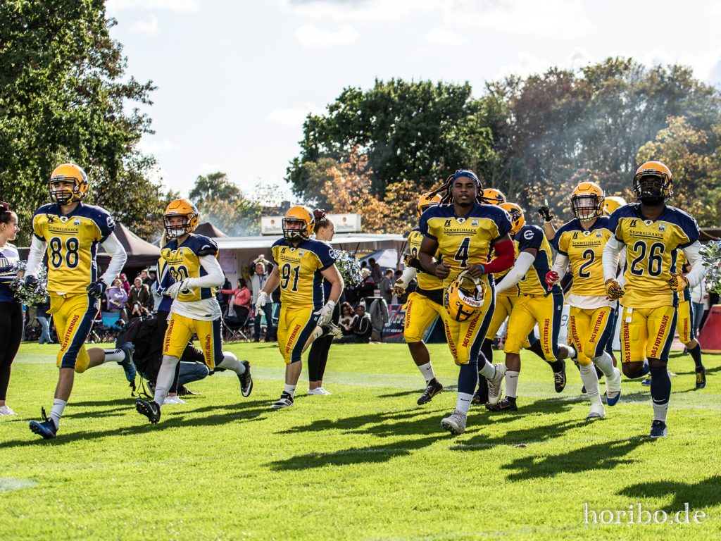 Pirates_vs_Panther_191005-023