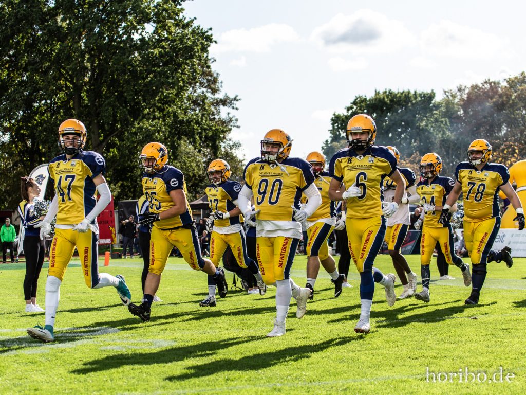 Pirates_vs_Panther_191005-024