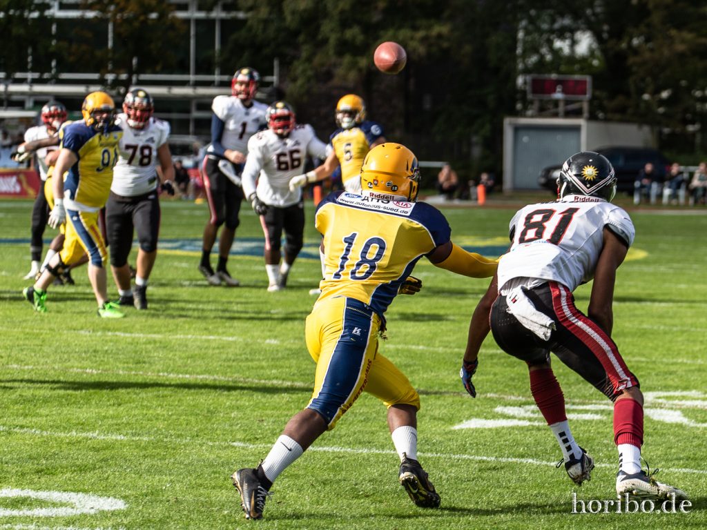 Pirates_vs_Panther_191005-051