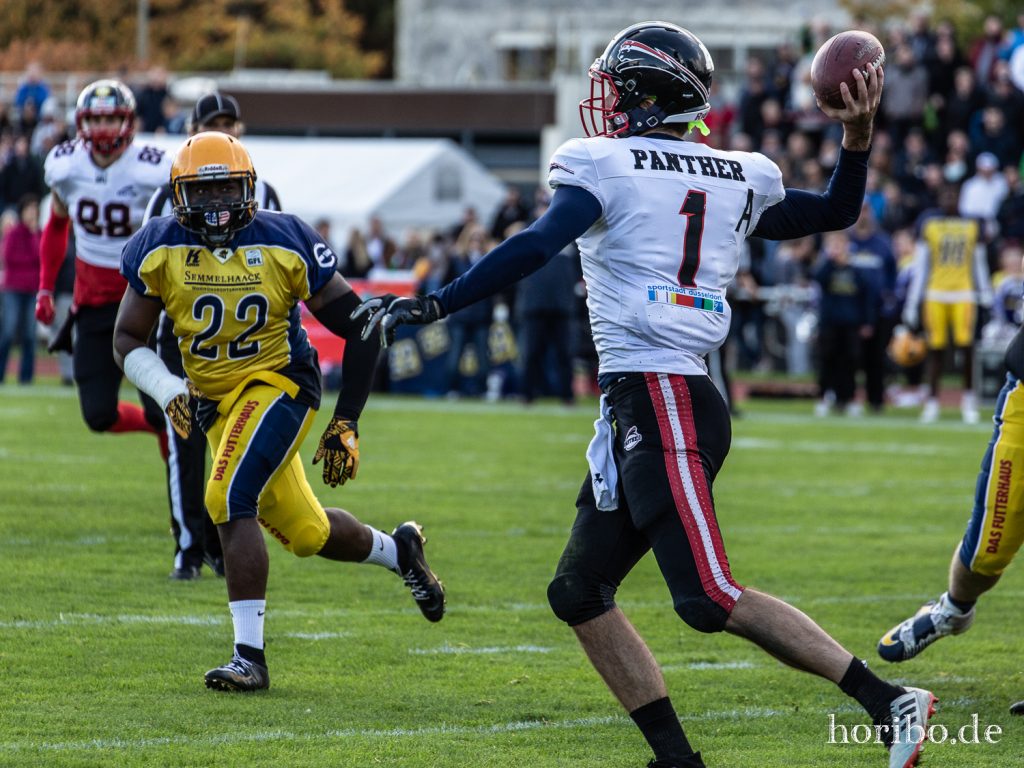 Pirates_vs_Panther_191005-065