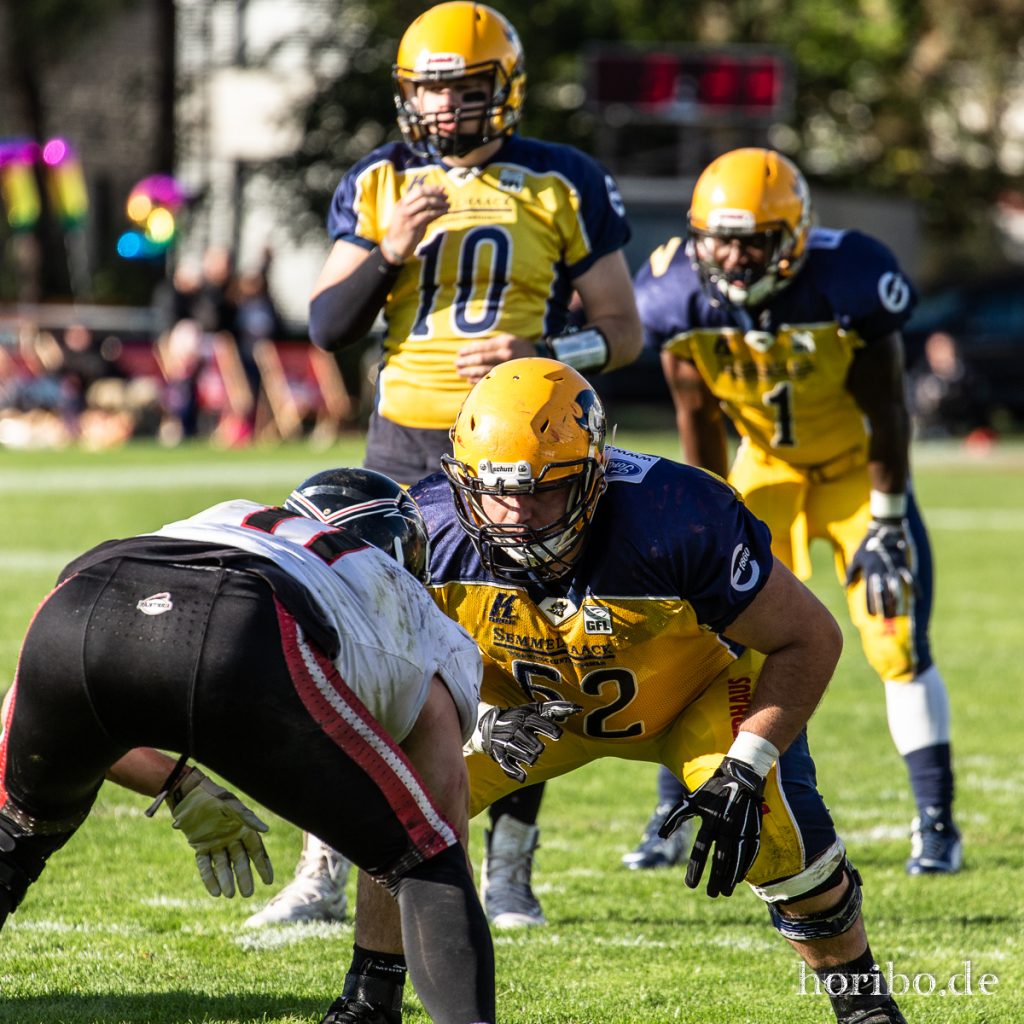 Pirates_vs_Panther_191005-074