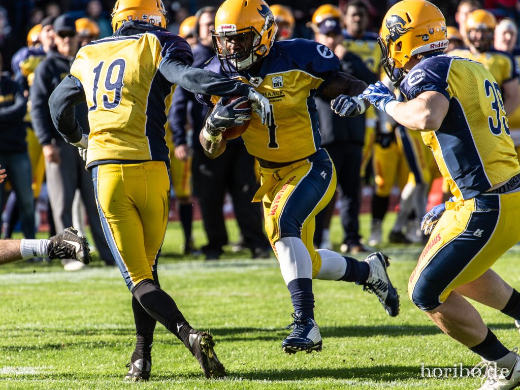 Pirates_vs_Panther_191005-075