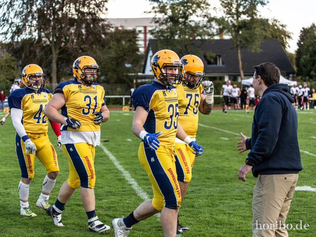 Pirates_vs_Panther_191005-085