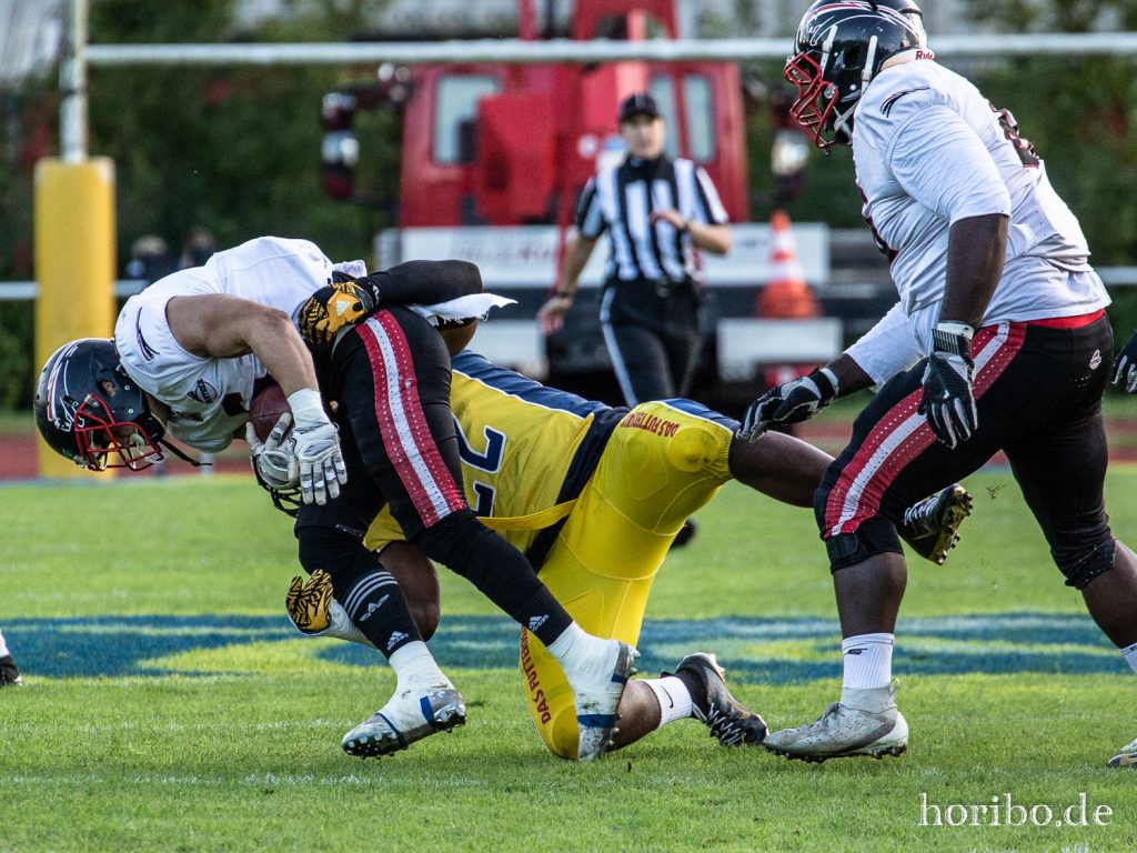 Pirates_vs_Panther_191005-089