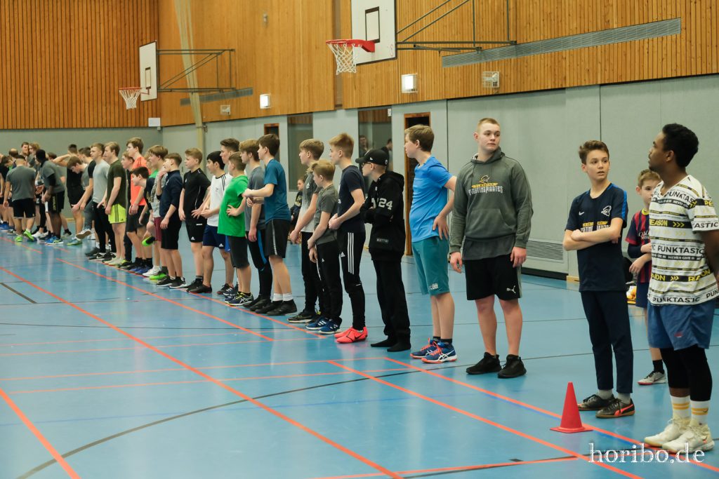 HR-20-03-07-14-22-22-1086