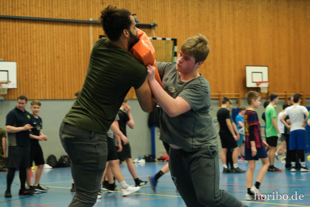 HR-20-03-07-14-50-49-1285