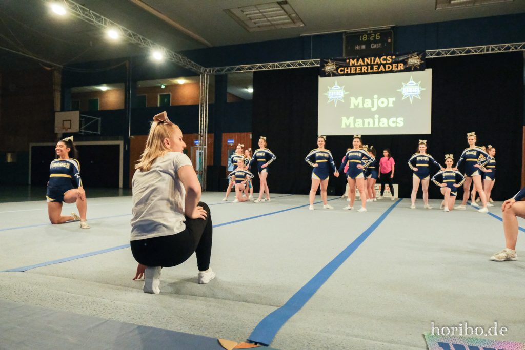 HR-20-03-07-18-30-40-3065