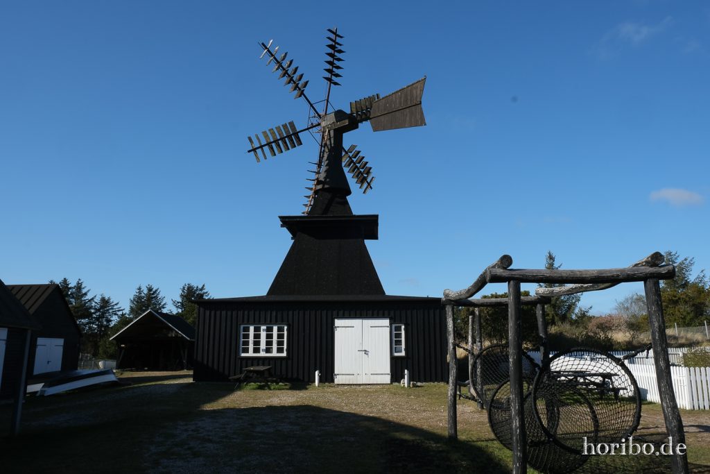 HR-22-04-28-18-00-29-4296