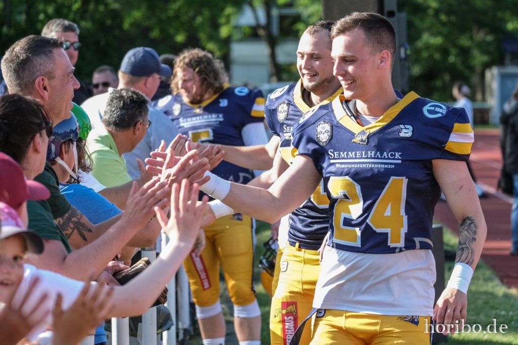 HR-22-06-11-18-16-09-6312