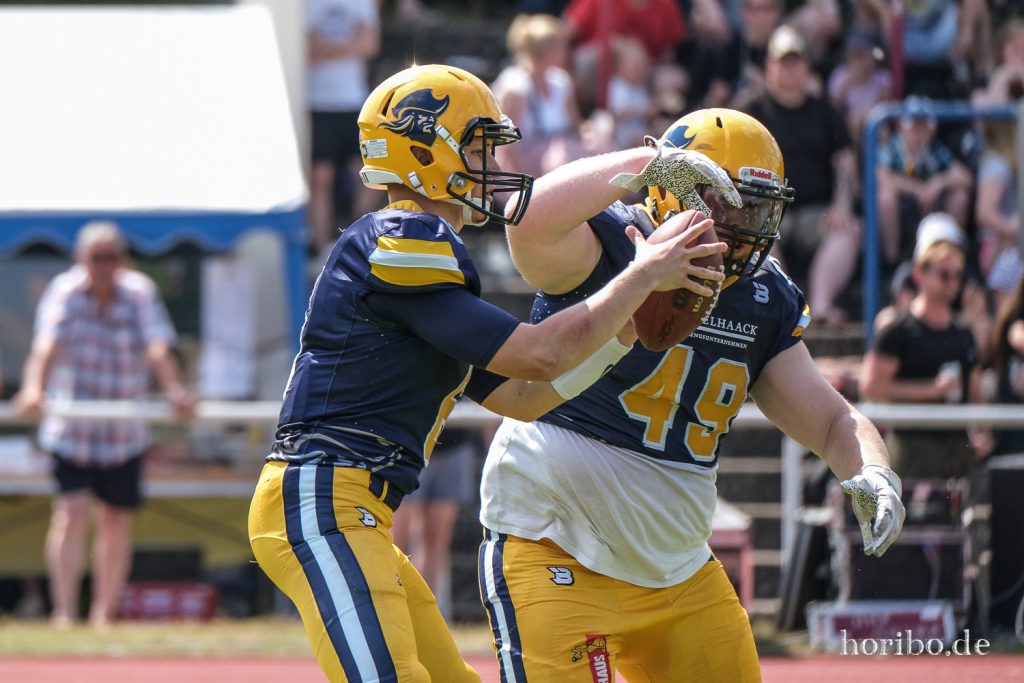 HR-22-06-25-15-21-00-6835