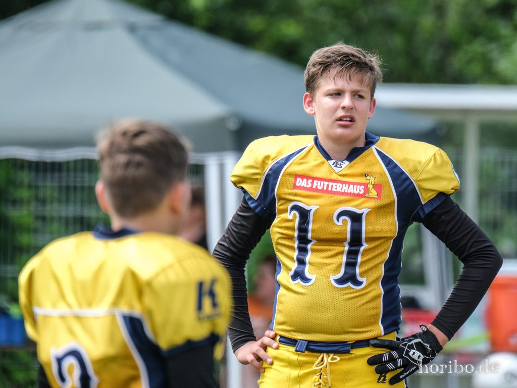 HR-22-06-26-12-14-15-7666